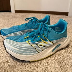 New balance fuel cell rebel v2 speed running shoe size 9.  Only worn twice